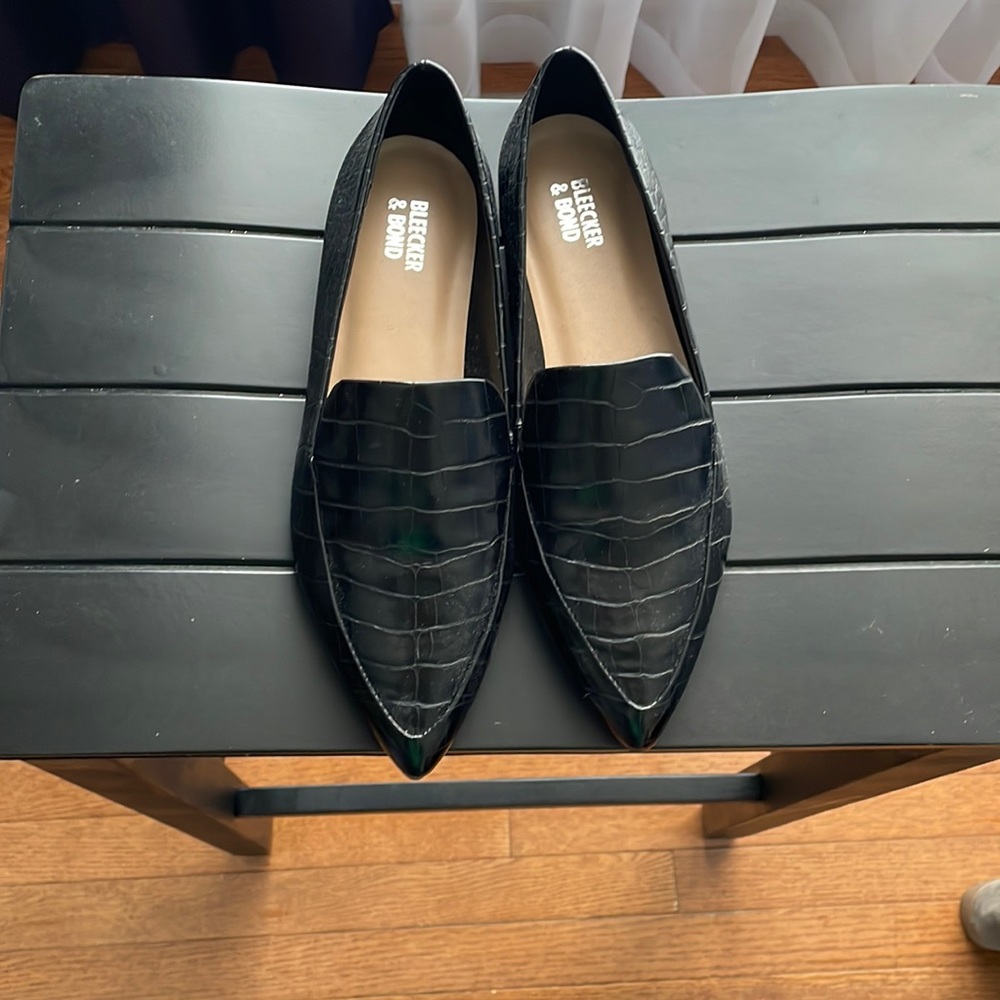 Bleecker and Bond - Pointed toe flat loafer